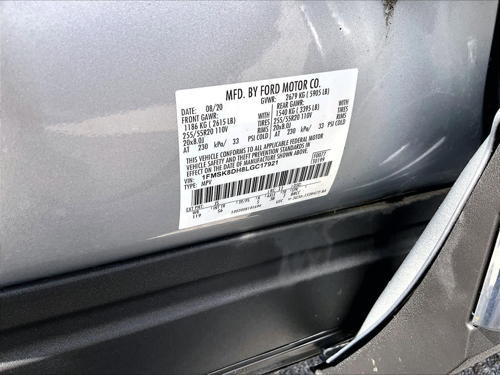 Used 2020 Ford Explorer XLT w/ Equipment Group 202A AWD/4WD image 37