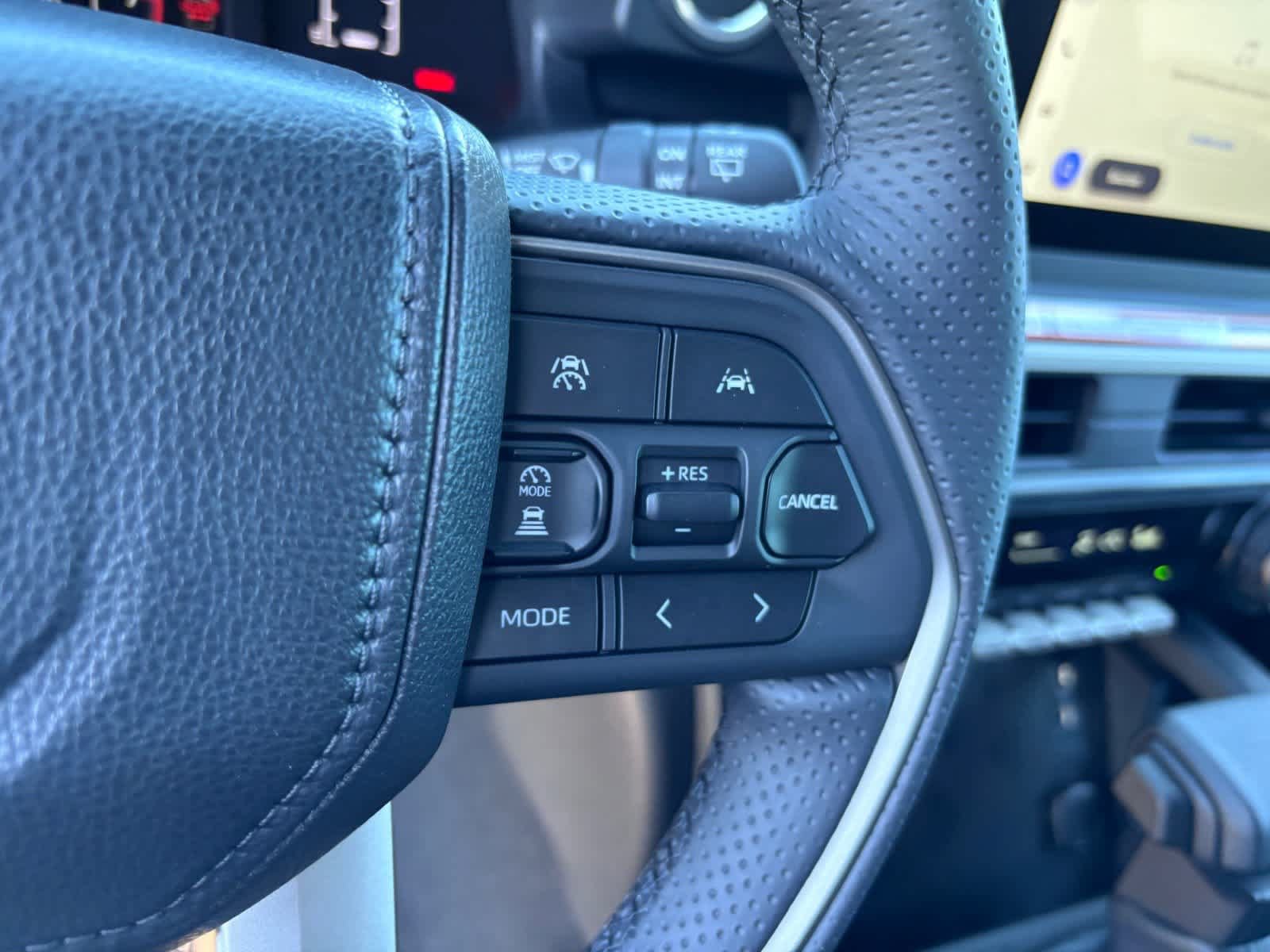New 2026 Toyota 4Runner SR5 AWD/4WD image 19