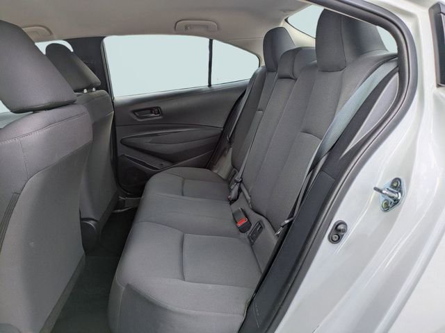 Used 2025 Toyota Corolla LE image 13