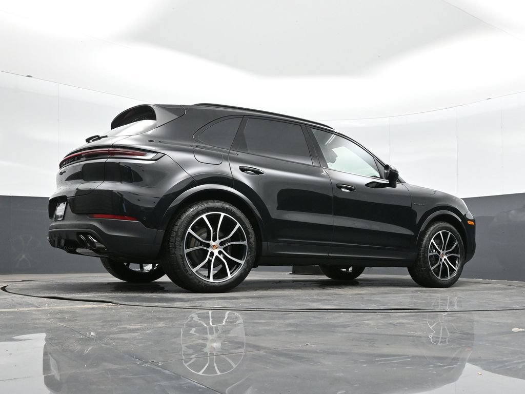 New 2026 Porsche Cayenne E-Hybrid AWD/4WD image 38