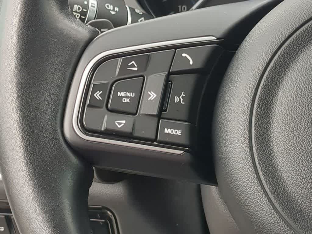 Used 2020 Jaguar F-PACE Premium AWD/4WD image 22