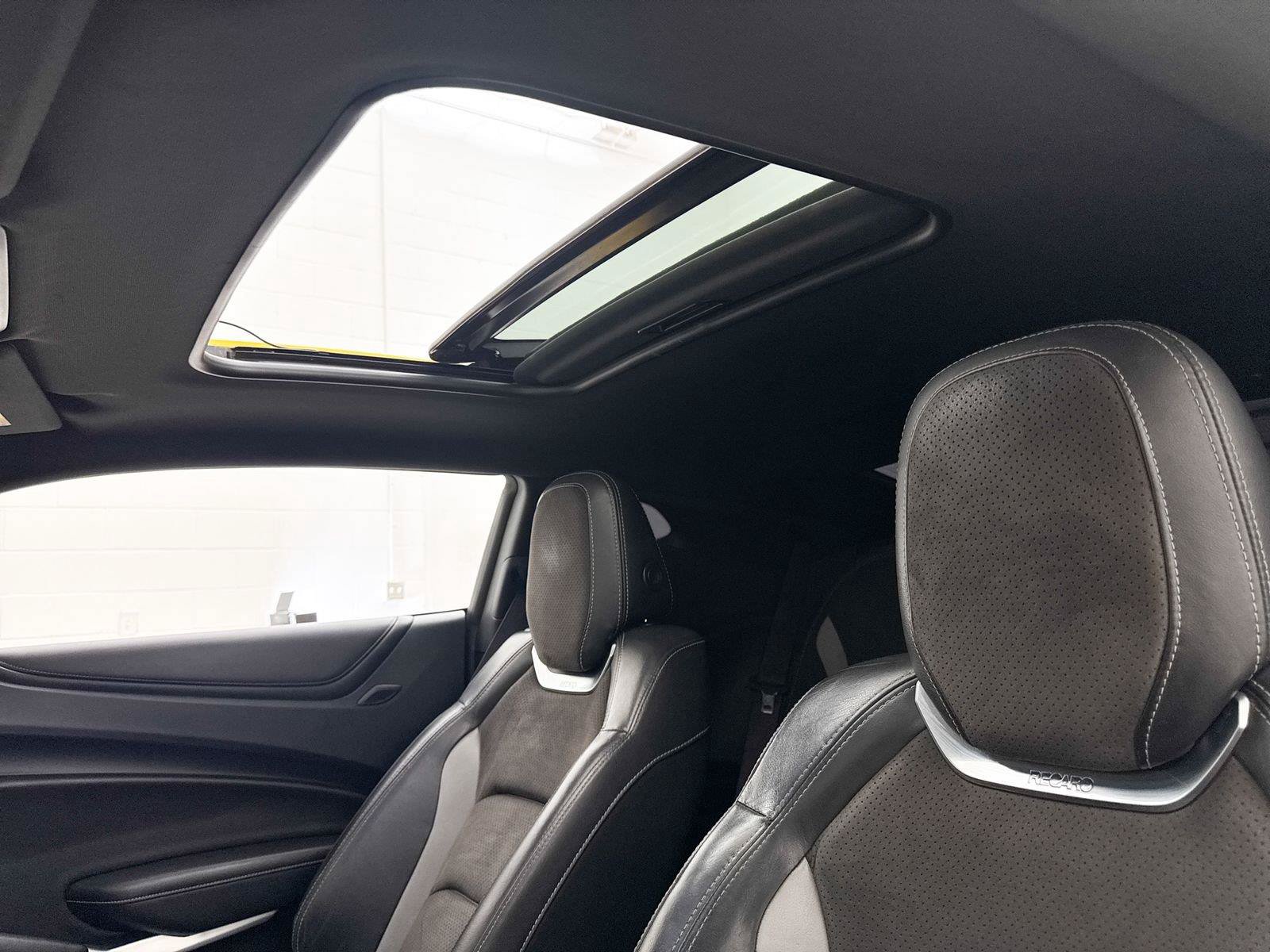Used 2017 Chevrolet Camaro SS RWD image 3