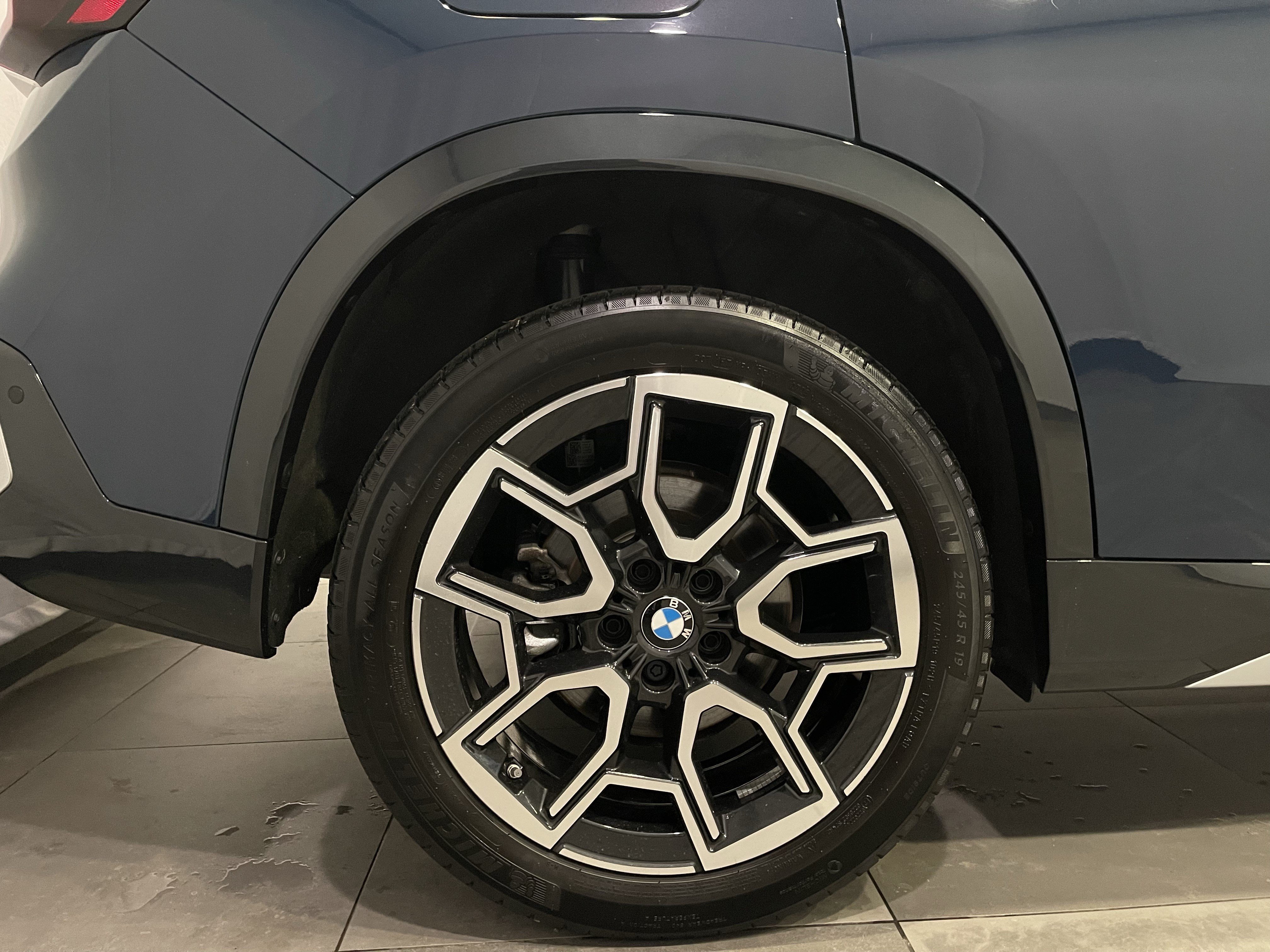 Used 2026 BMW X1 xDrive28i w/ Convenience Package AWD/4WD image 9