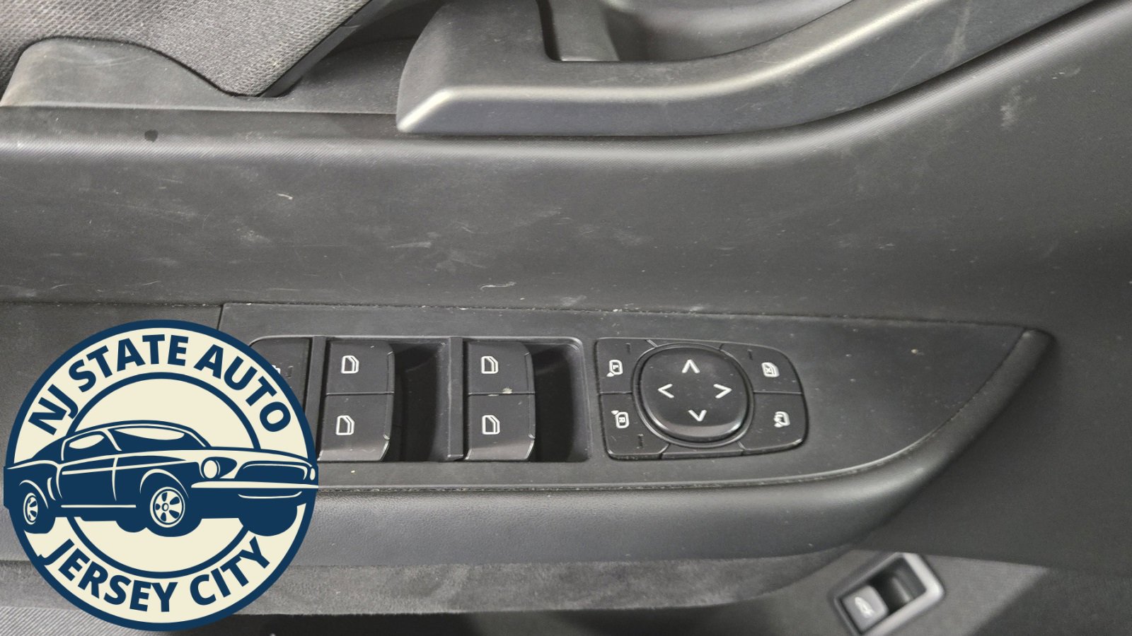 Used 2023 Fisker Ocean Extreme image 18