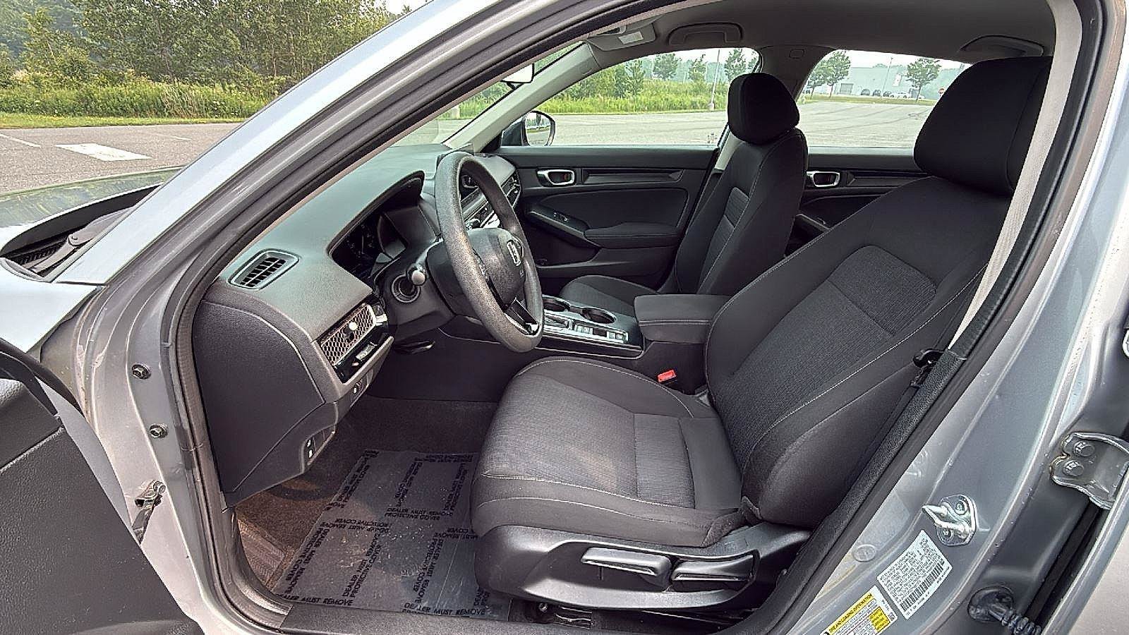 Used 2023 Honda Civic LX image 25