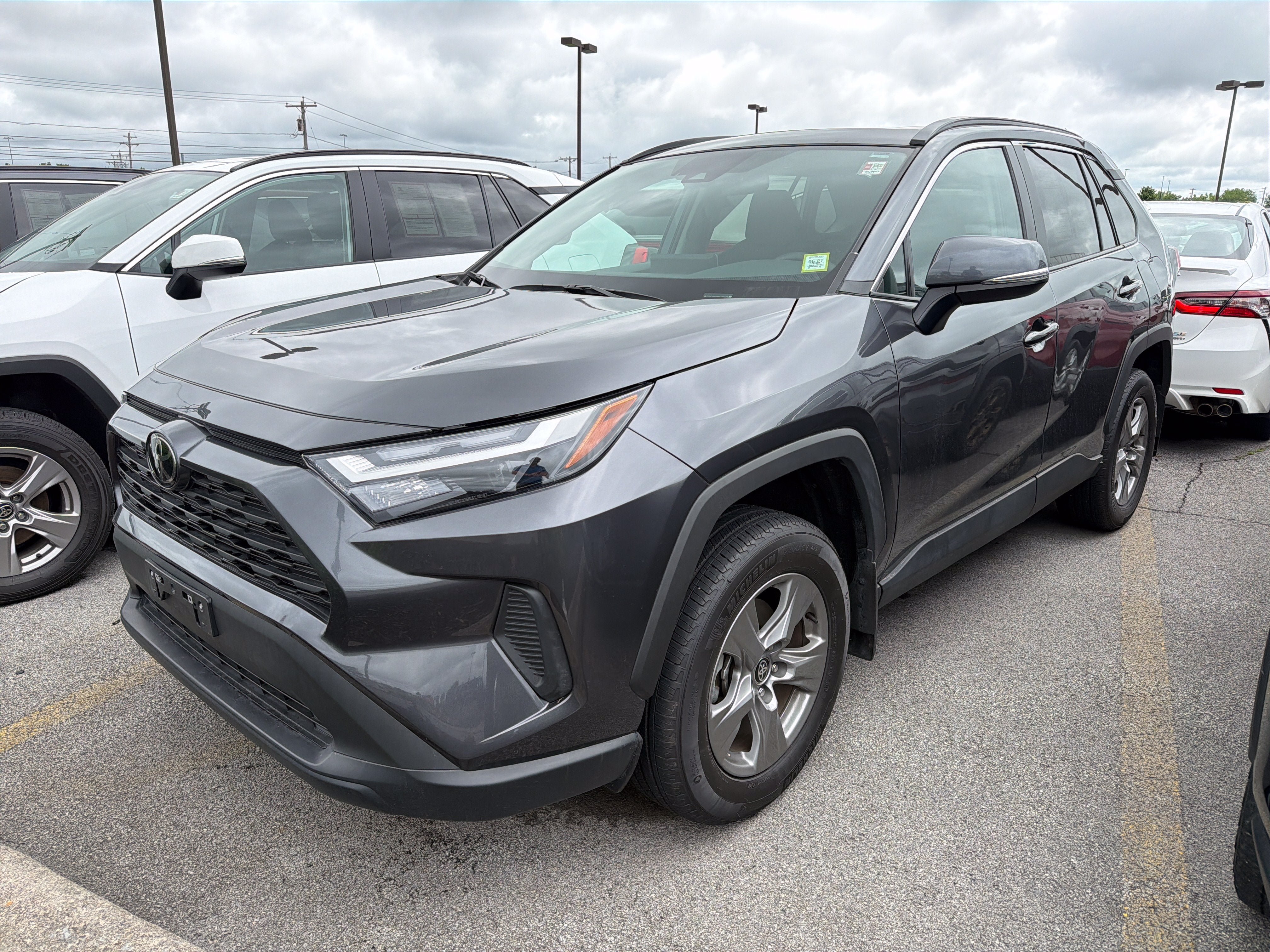 Used 2024 Toyota RAV4 XLE w/ Convenience Package AWD/4WD image 4