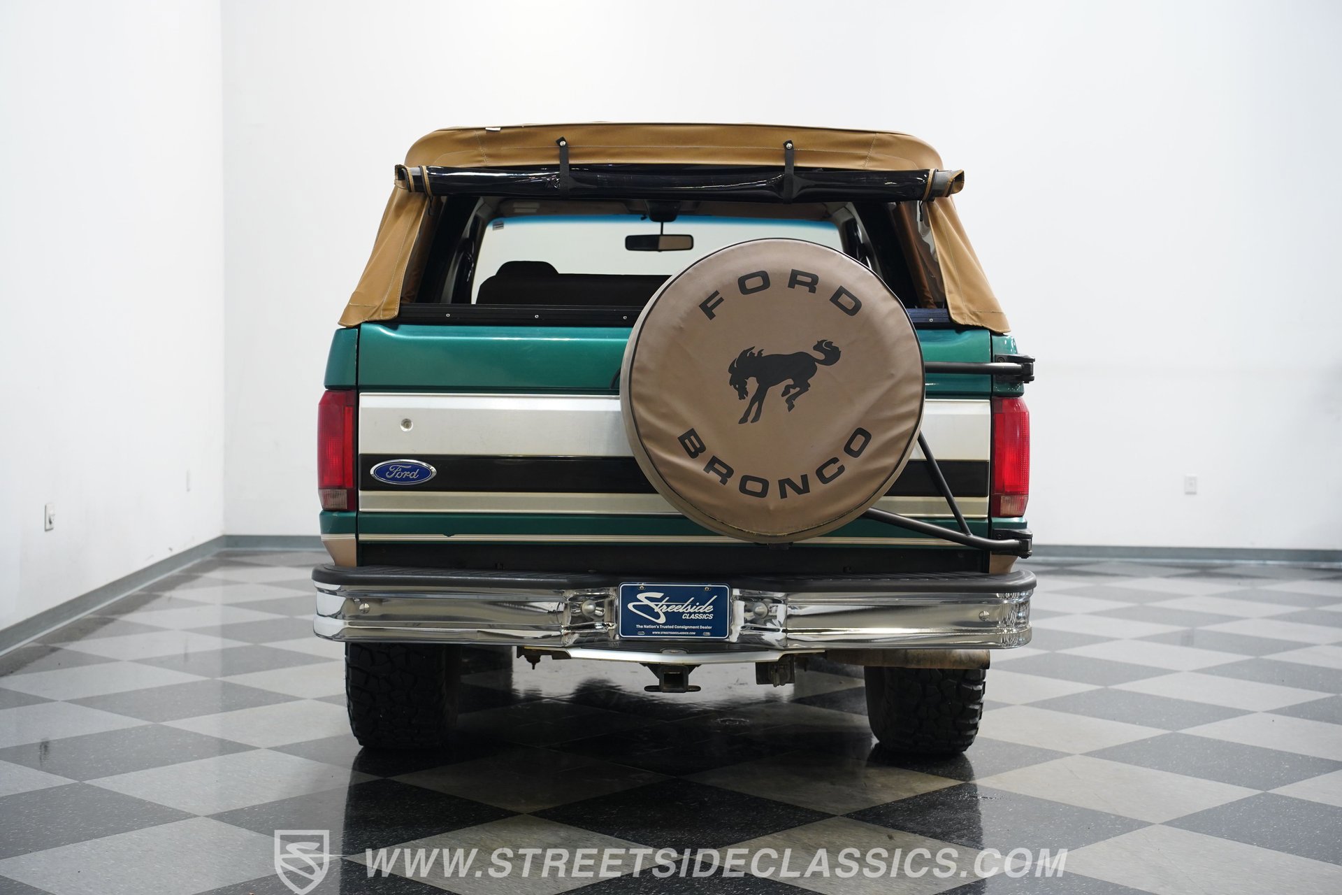 Used 1996 Ford Bronco Eddie Bauer image 10