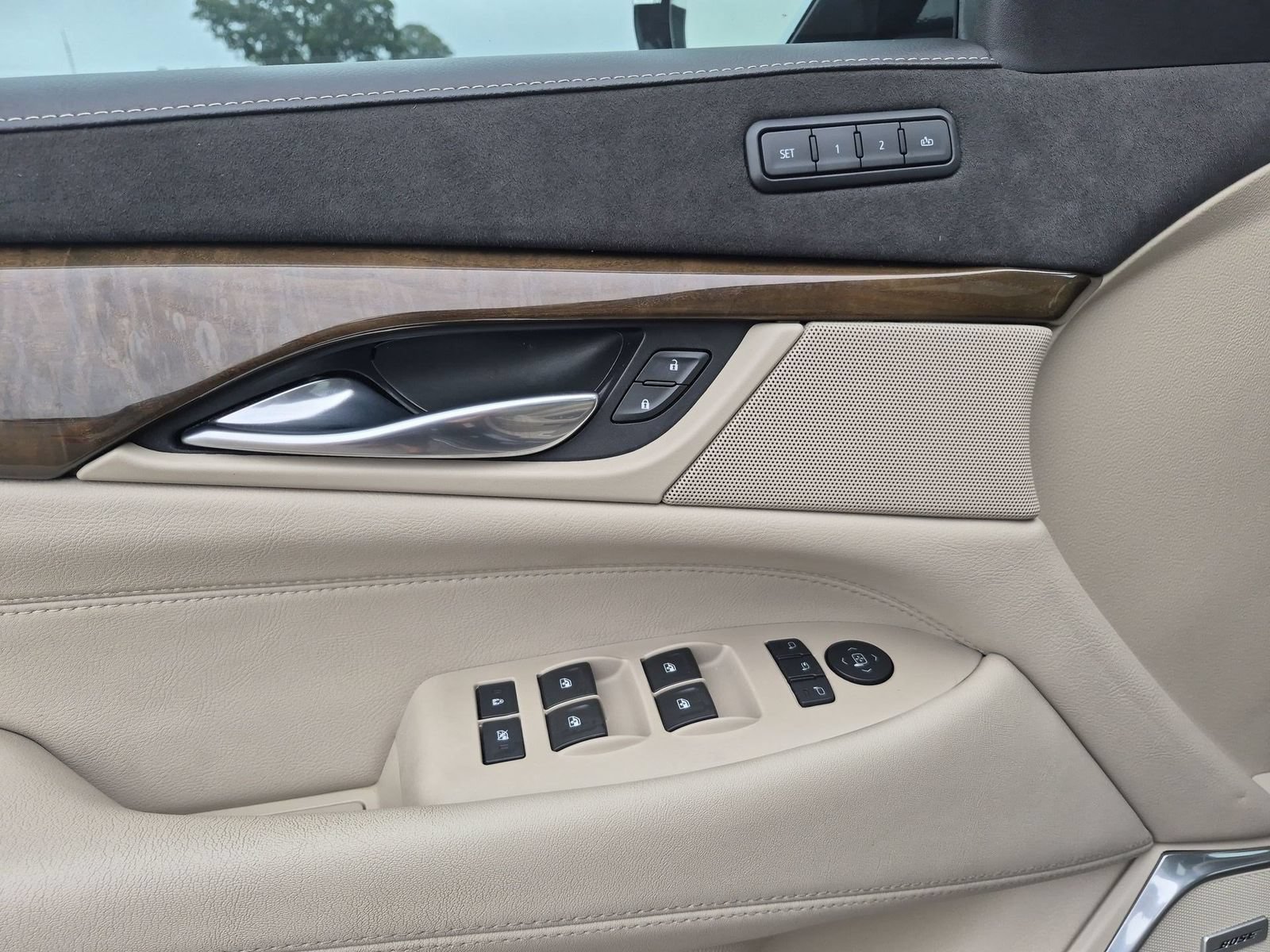Certified 2019 Cadillac Escalade Luxury RWD image 24