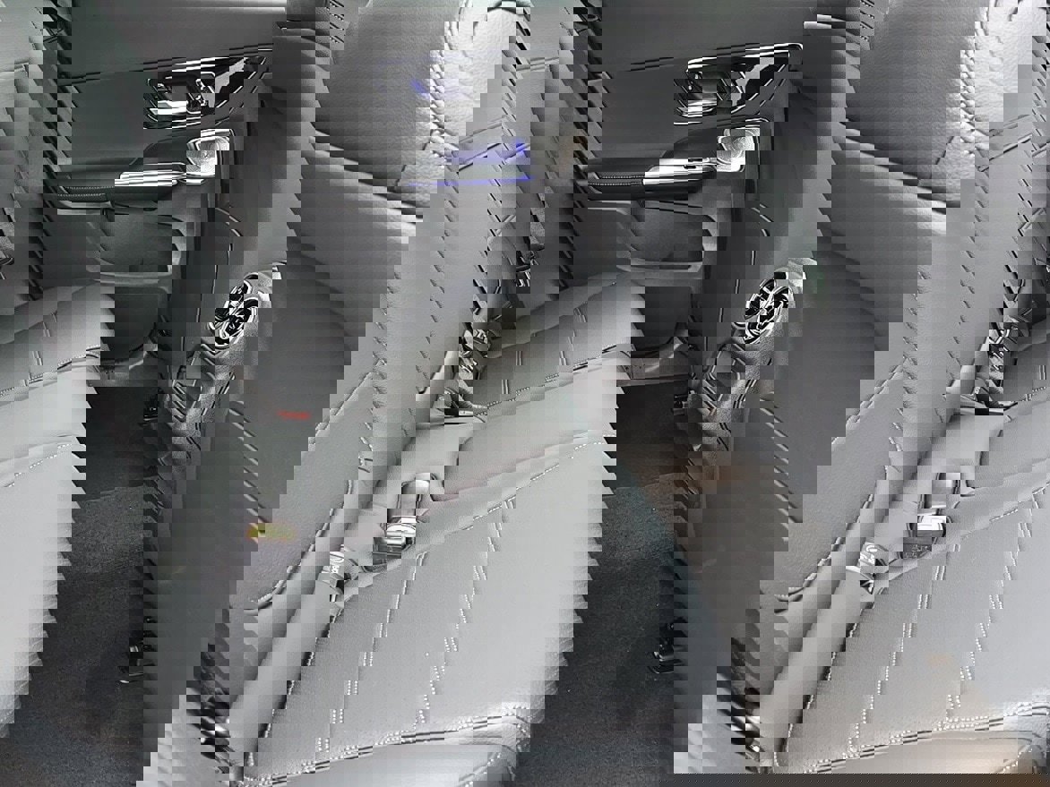 New 2026 Mercedes-Benz GLC 300 4MATIC image 34