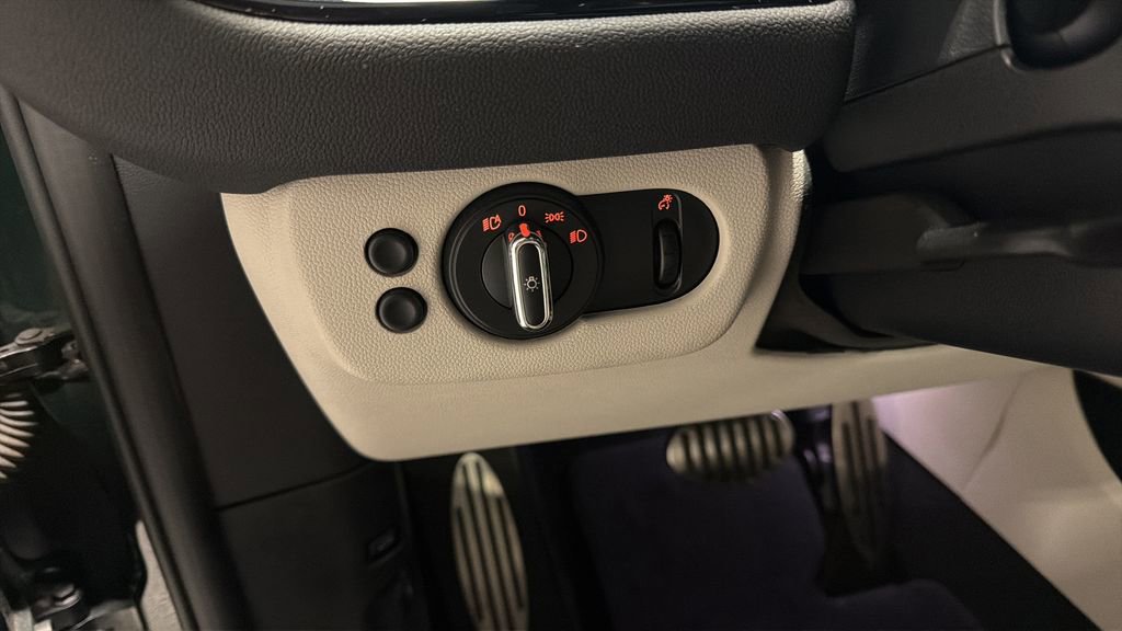 Used 2024 MINI Cooper Clubman John Cooper Works w/ Signature Upholstery Package image 20