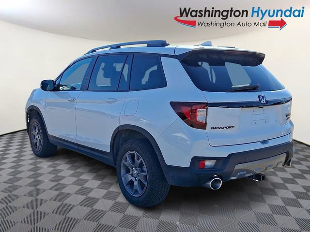 Used 2024 Honda Passport TrailSport image 4