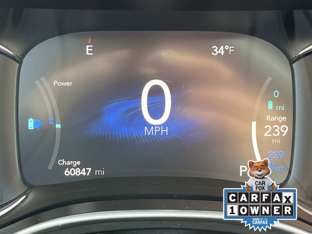 Used 2024 Chrysler Pacifica Select image 39