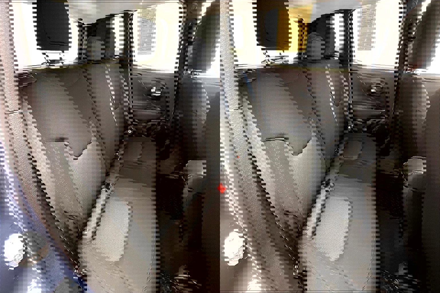 Certified 2023 Jeep Renegade Latitude image 18