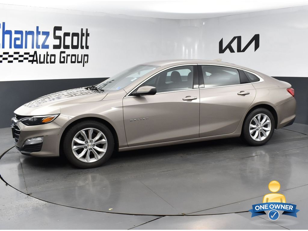 Used 2023 Chevrolet Malibu LT FWD image 2