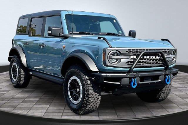 Used 2023 Ford Bronco Badlands AWD/4WD image 3