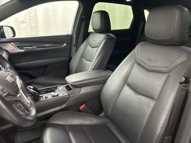 Used 2024 Cadillac XT5 Sportv image 9