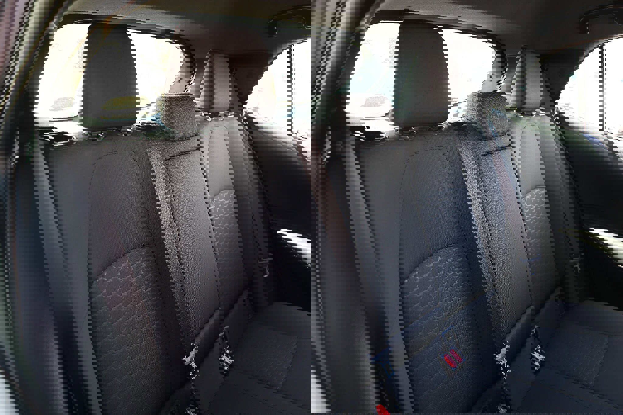 Used 2019 Toyota Corolla SE image 18