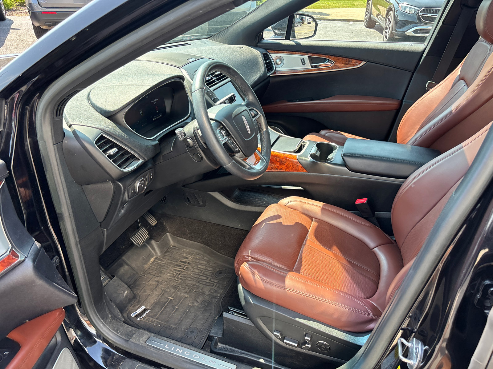 Certified 2020 Lincoln Nautilus Reserve w/ Equipment Group 202A AWD/4WD image 23