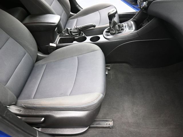 Used 2017 Chevrolet Cruze LT image 26