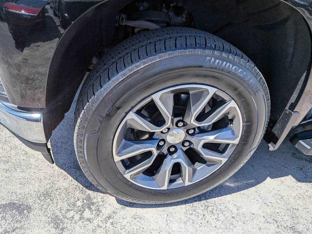 Used 2019 Chevrolet Silverado 1500 LT w/ All-Star Edition AWD/4WD image 6