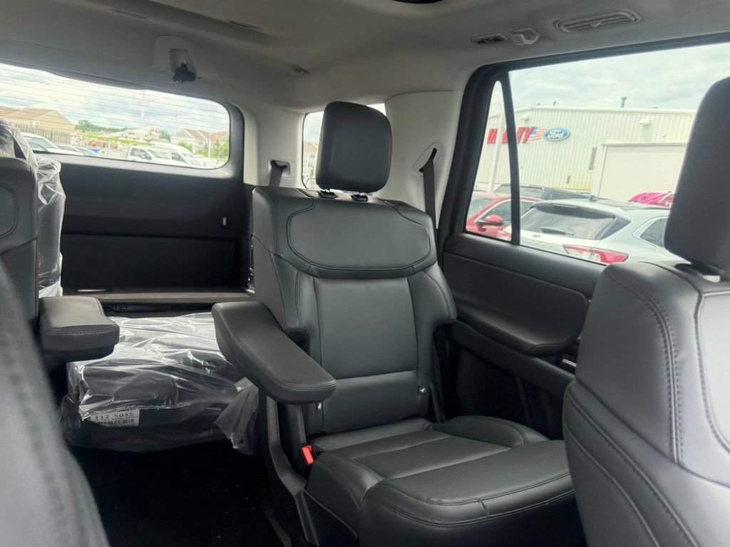 New 2026 Ford Expedition Active AWD/4WD image 64