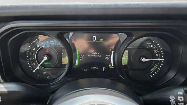 Used 2024 Jeep Wrangler High Altitude AWD/4WD image 13
