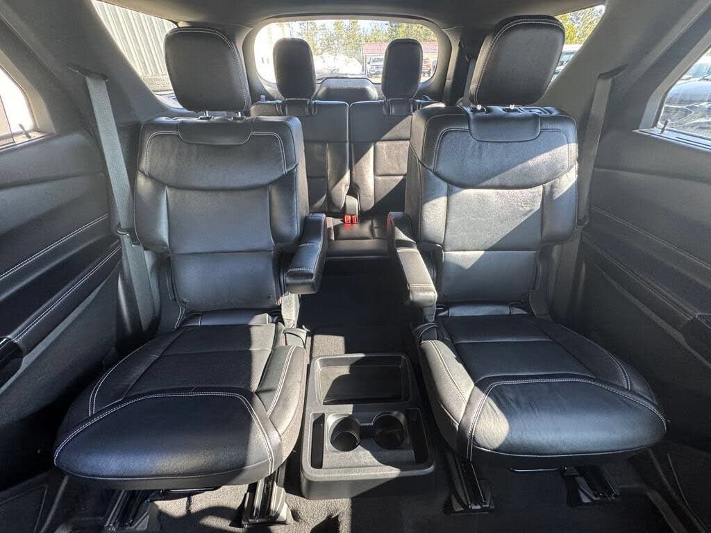 Used 2021 Ford Explorer ST w/ ST Street Pack image 80