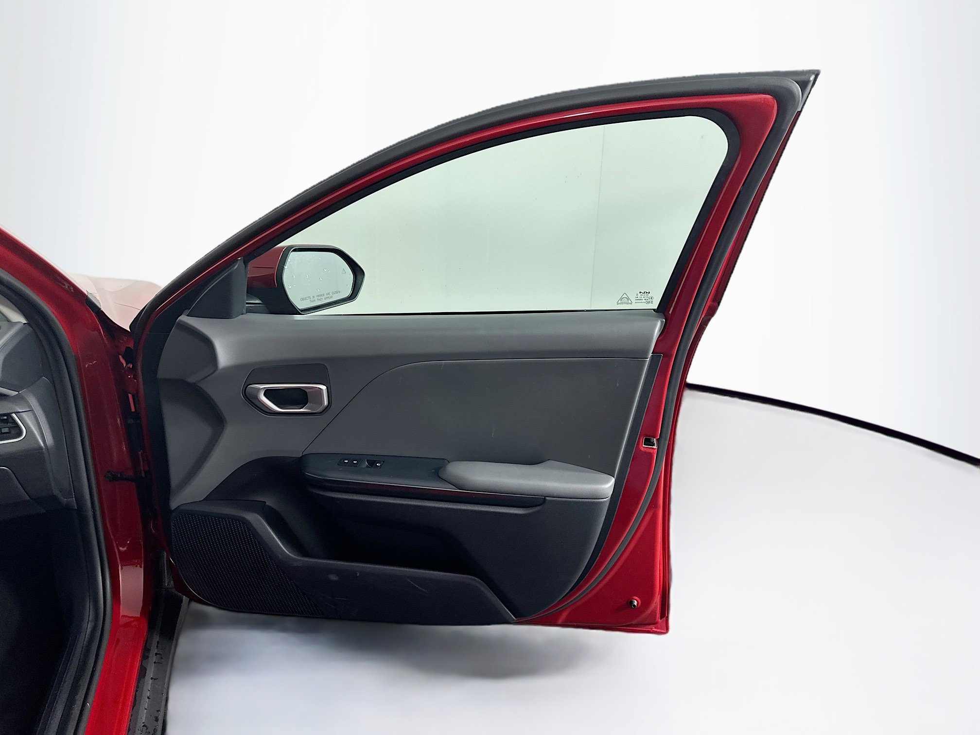 Used 2025 Kia K4 LXS image 32