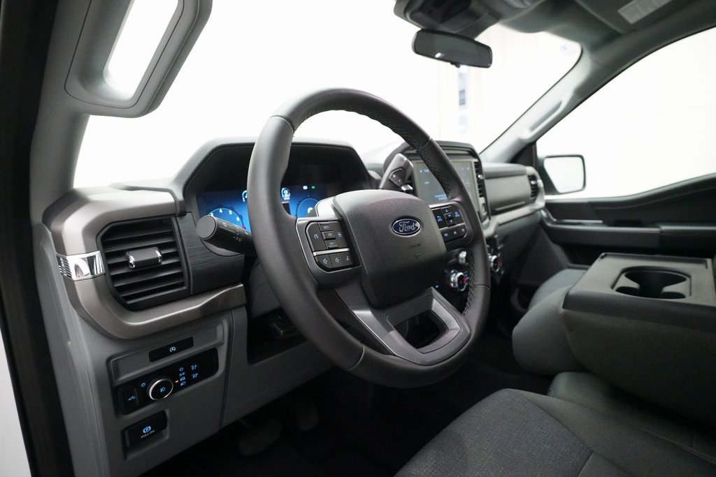 Used 2025 Ford F150 XLT w/ Equipment Group 301A Standard image 8