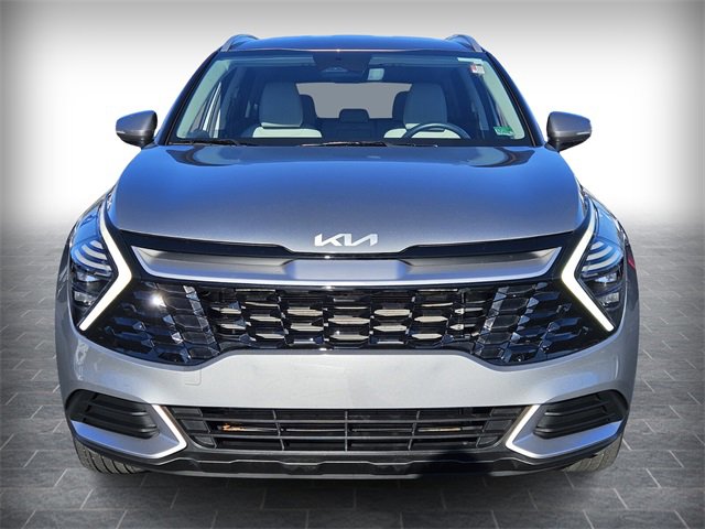 Used 2024 Kia Sportage EX image 2