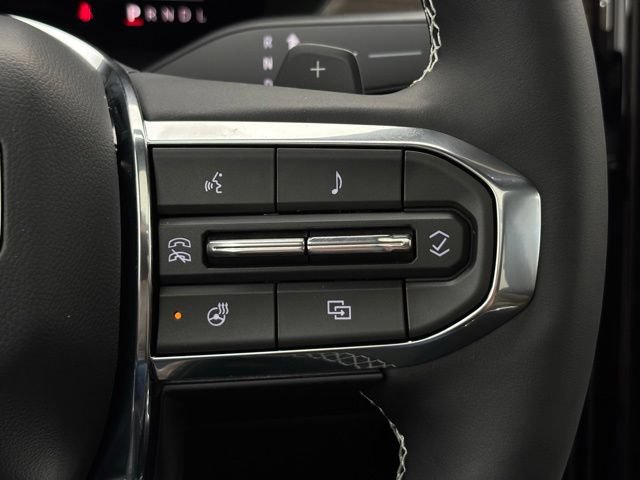 New 2026 GMC Acadia Denali Ultimate w/ LPO, Floor Liner Package AWD/4WD image 27