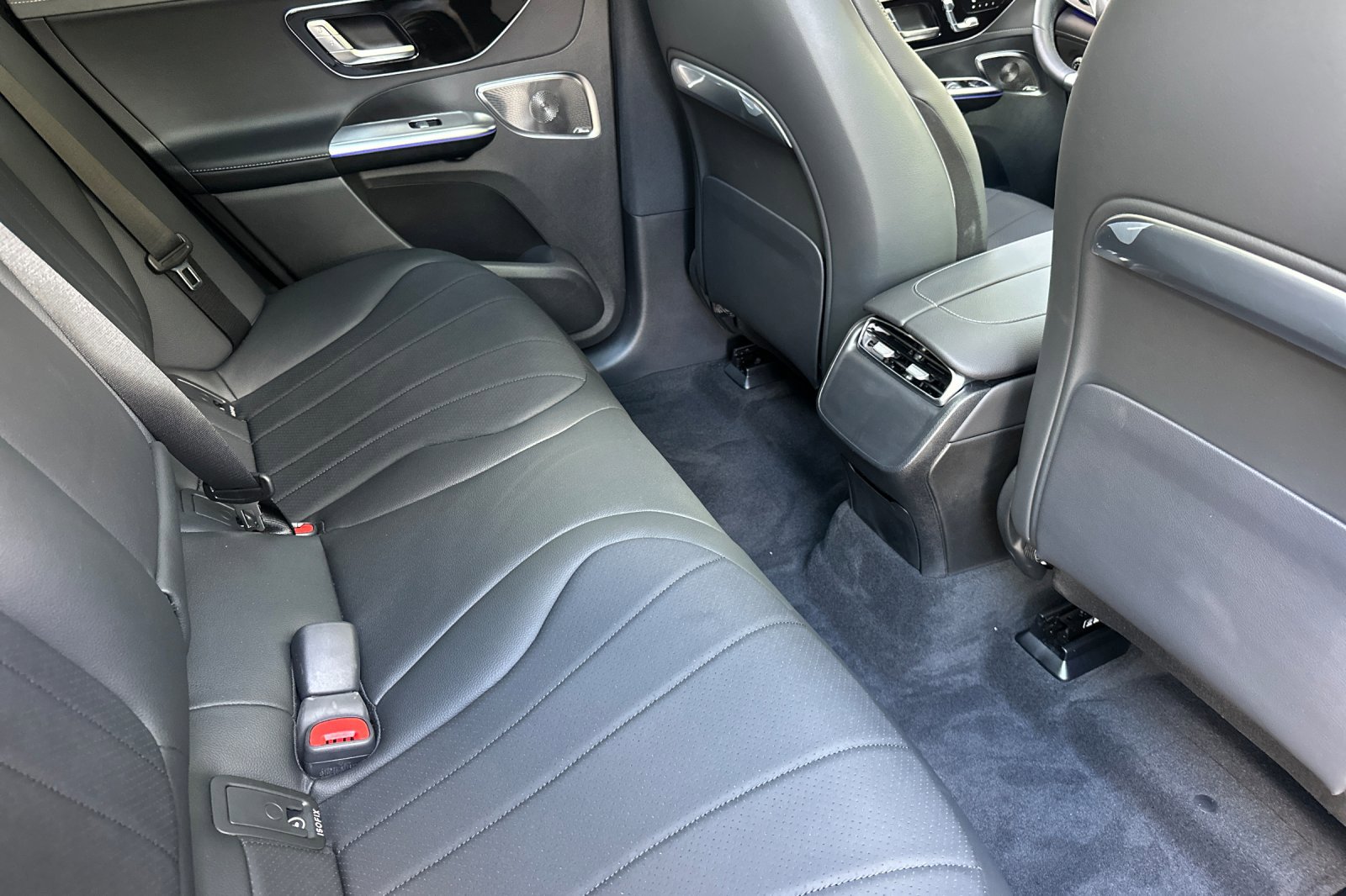 New 2025 Mercedes-Benz EQE 350+ 4MATIC SUV image 31