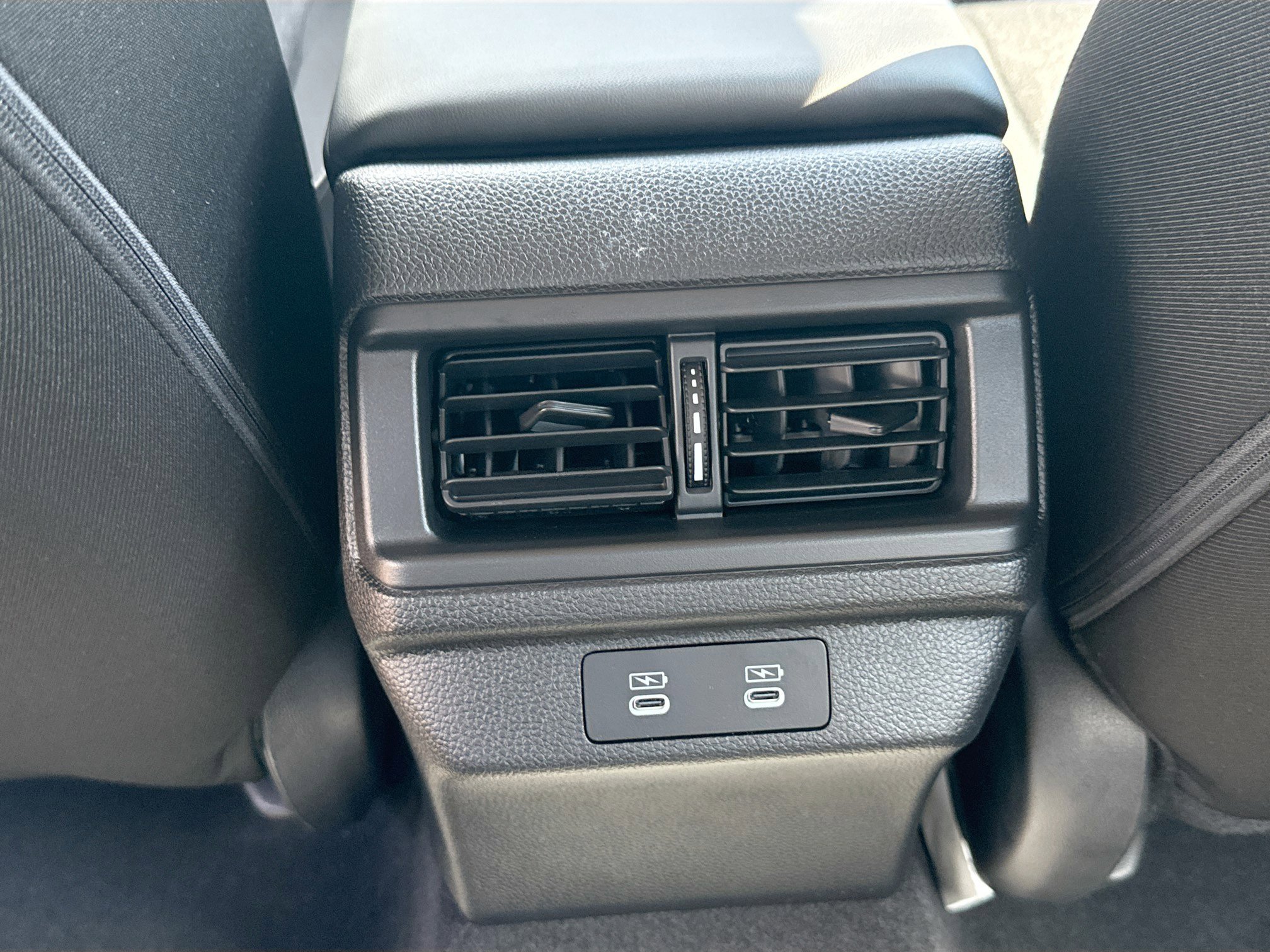 New 2025 Honda Accord SE image 18