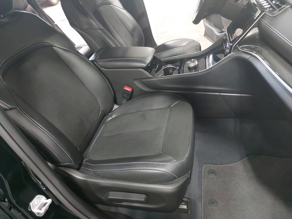 Used 2023 Jeep Grand Cherokee Altitude AWD/4WD image 10