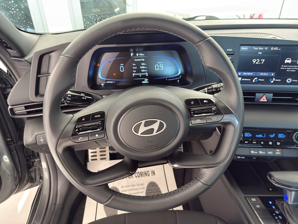 Used 2025 Hyundai Elantra Sport image 22