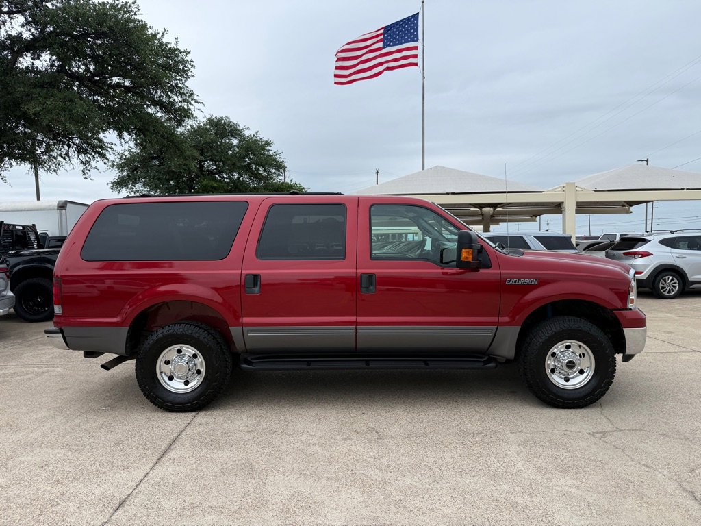 Used 2005 Ford Excursion XLT AWD/4WD image 8