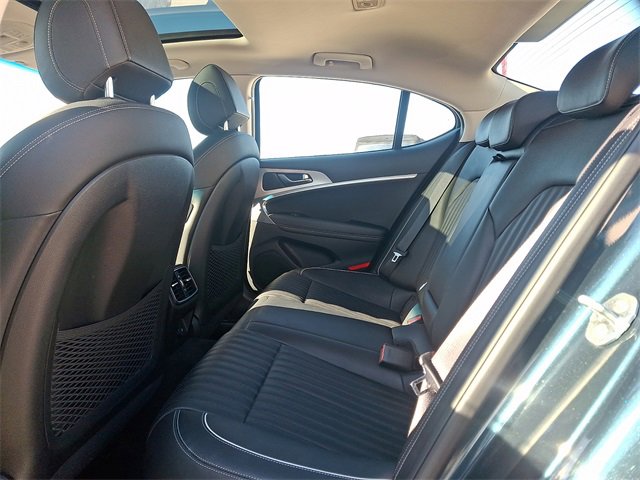 Used 2022 Genesis G70 2.0T w/ Prestige Package image 10