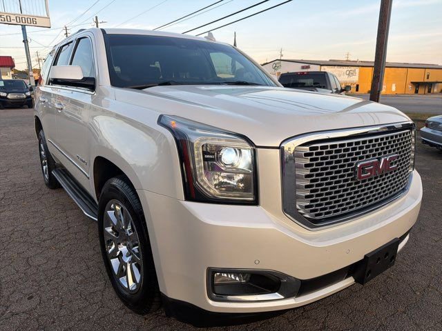 Used 2015 GMC Yukon Denali w/ Open Road Package image 3