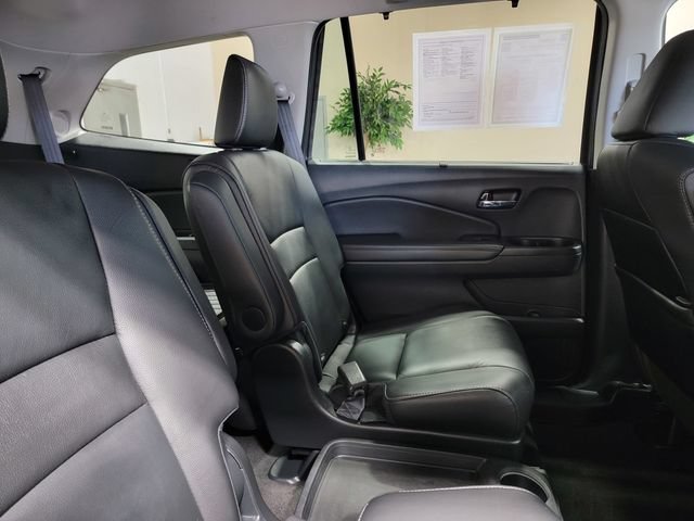 Used 2022 Honda Pilot Touring image 15