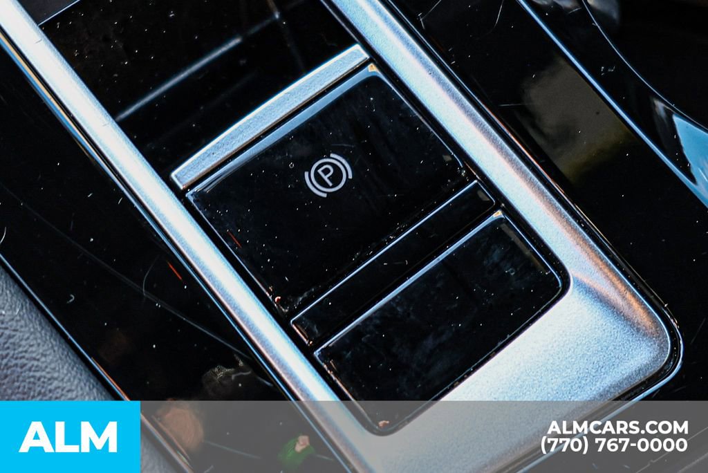 Used 2025 Volkswagen Atlas Cross Sport SE image 44