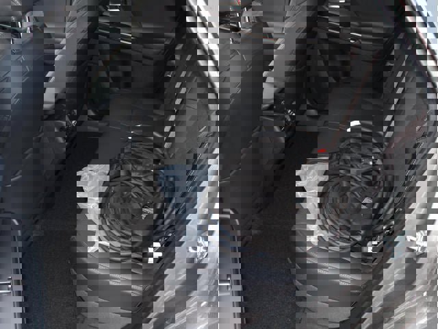 New 2026 Subaru Solterra Premium w/ Premium Convenience Package image 33