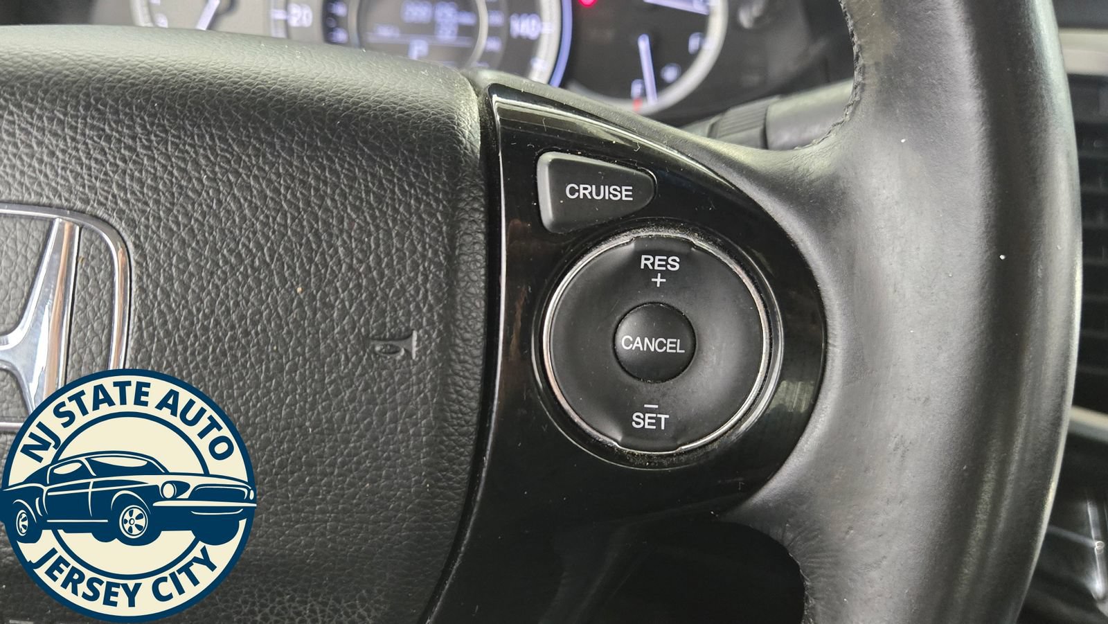 Used 2017 Honda Accord EX-L image 14