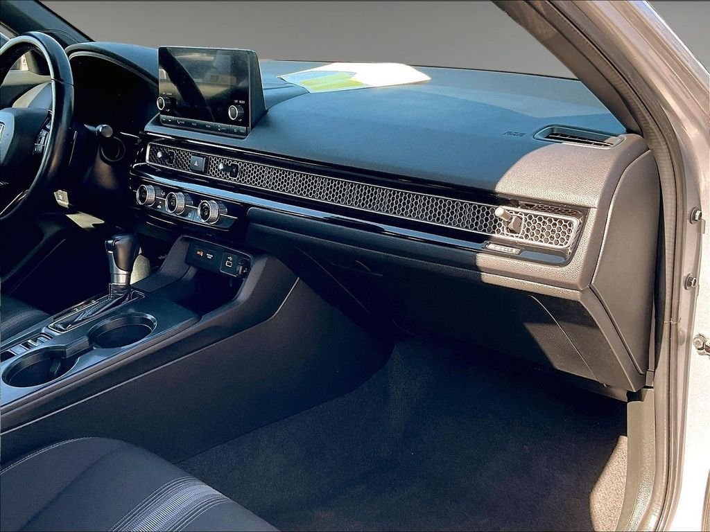 Used 2022 Honda Civic Sport image 13