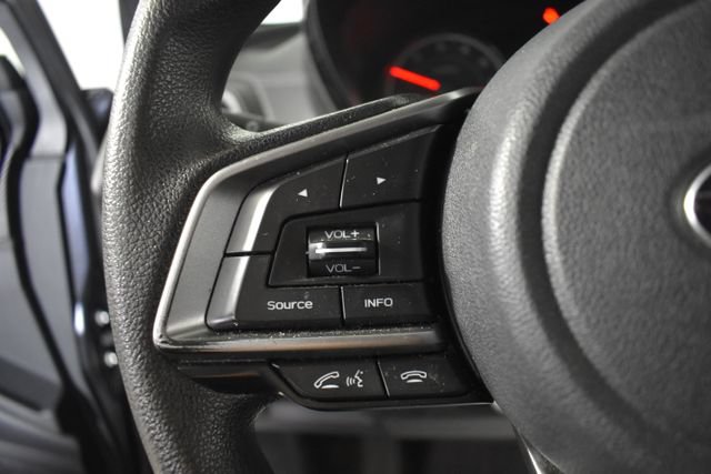 Used 2018 Subaru Crosstrek 2.0i AWD/4WD image 14