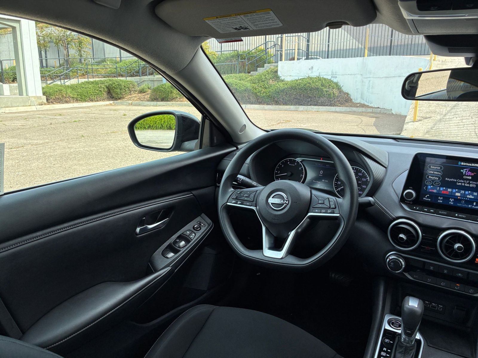 Used 2025 Nissan Sentra SV FWD image 32