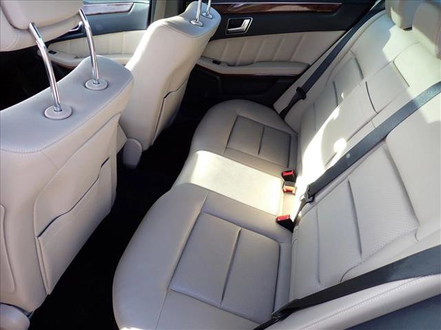 Used 2012 Mercedes-Benz E 350 4MATIC Sedan image 8