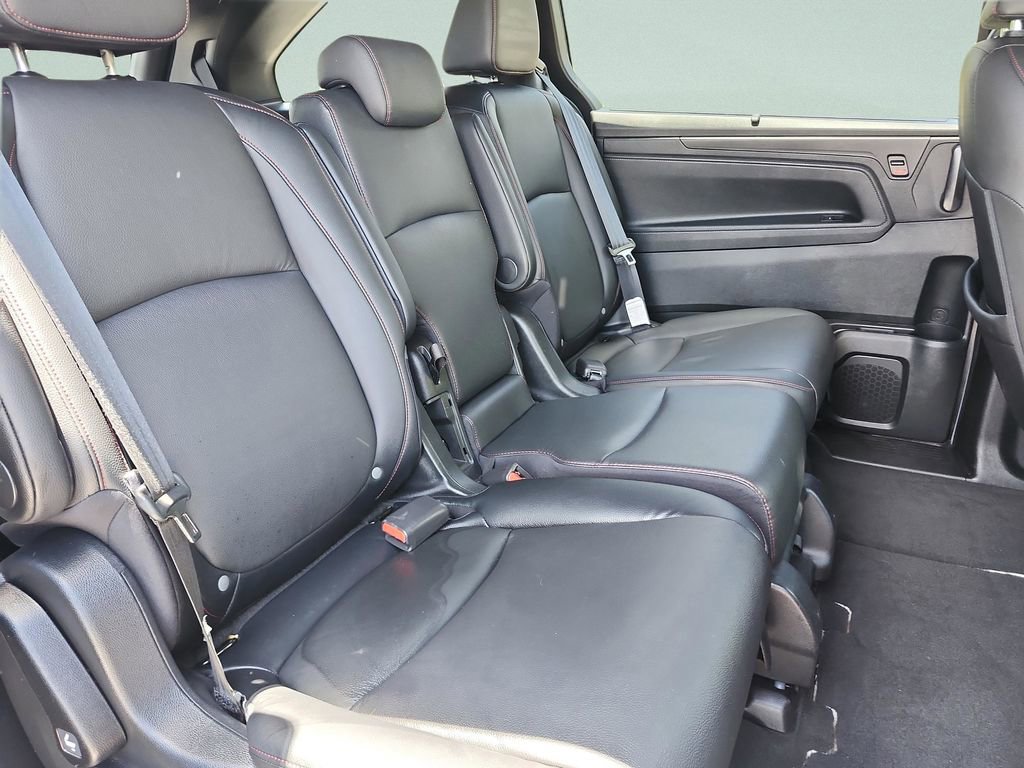 Certified 2023 Honda Odyssey Sport image 30