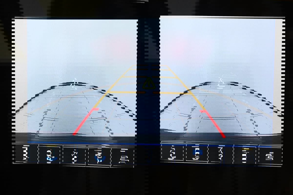 Used 2020 Chevrolet Corvette Stingray Premium Cpe w/ 3LT Preferred Equipment Group image 14