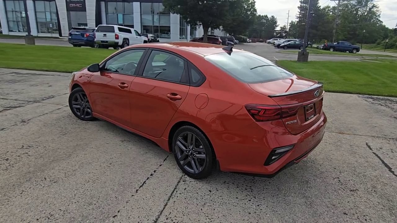 Used 2021 Kia Forte GT-Line w/ GT-Line Premium Package FWD image 7
