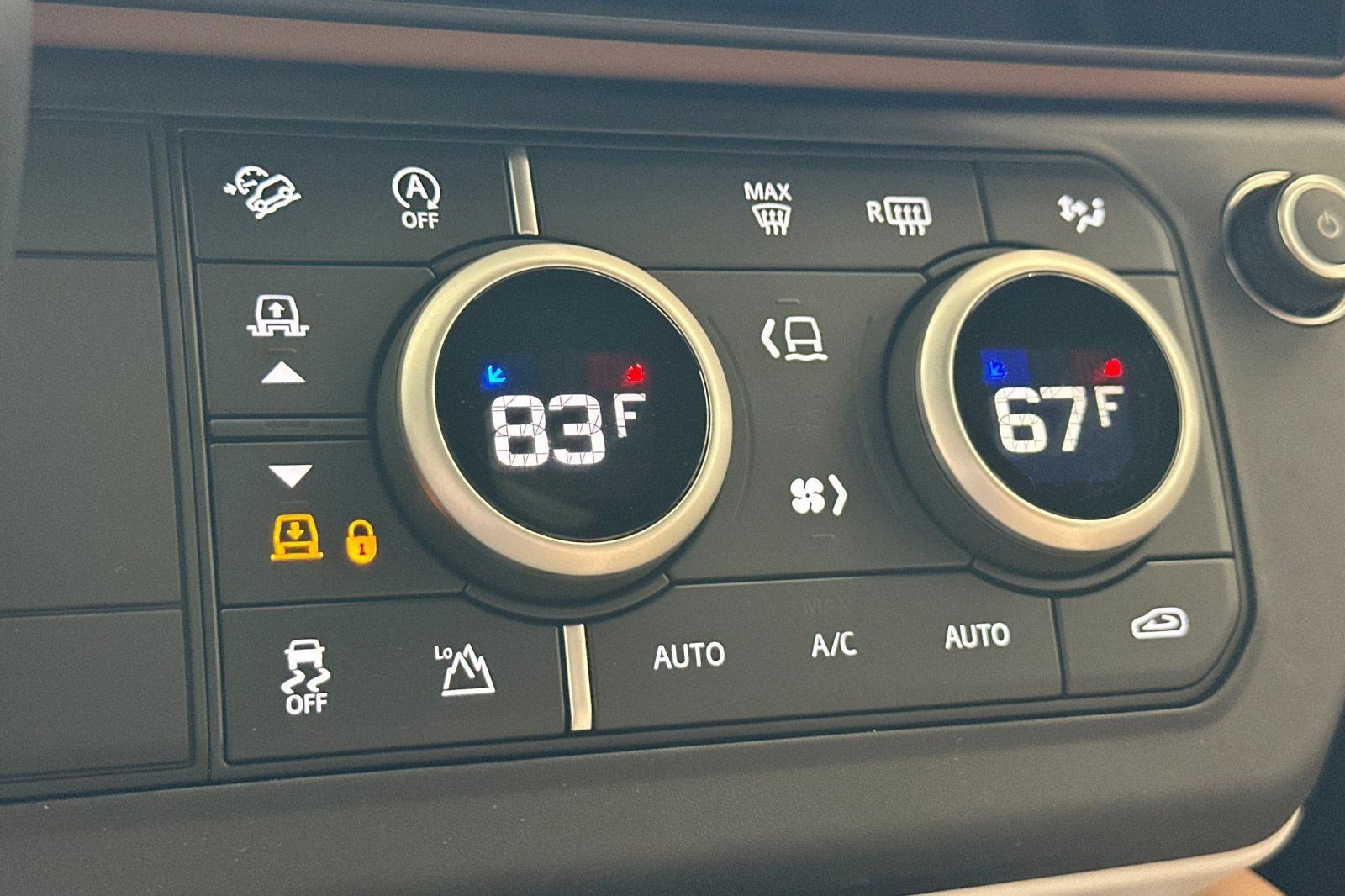 New 2026 Land Rover Defender 130 S image 18